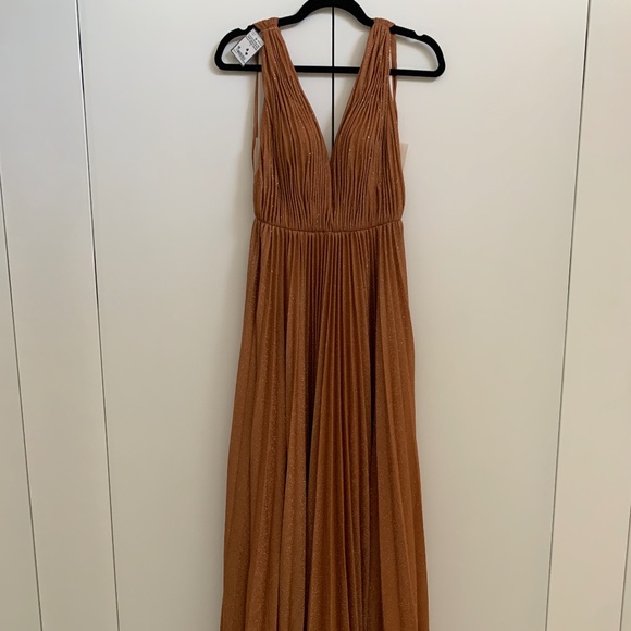 Brand new custom made dress - Picture 1 of 6